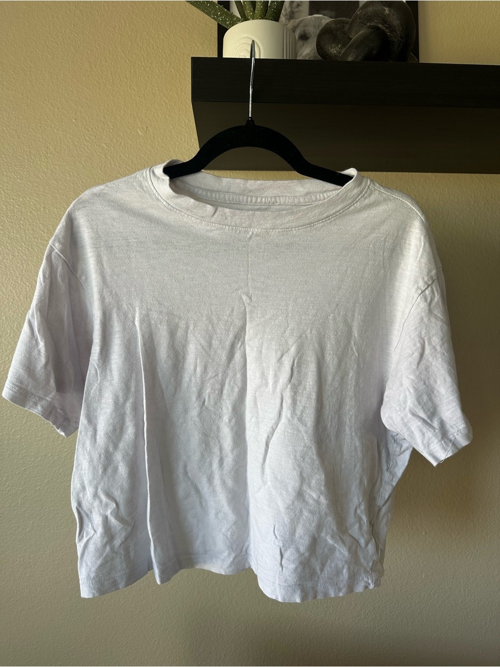 Universal Thread White Short Sleeve Crewneck Tee